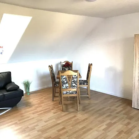 Meeraner Parkresidenz Bergmann Апартаменты Мерине