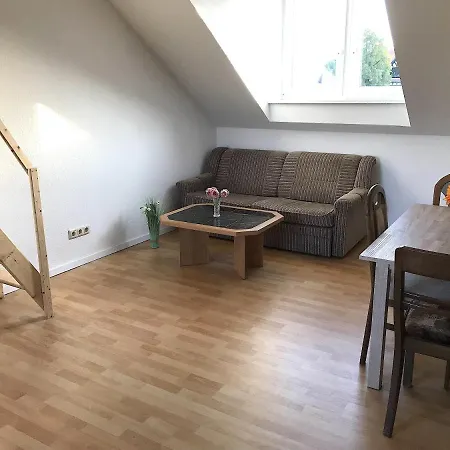 Meeraner Parkresidenz Bergmann * Мерине